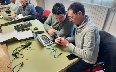 Curso de robótica educativa impartido por nuestro profesor Juanjo López para colegios Salesianos de la inspectoría