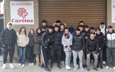 Nuestros alumnos de CFGM conocen de cerca el trabajo social de Cáritas Alcoy