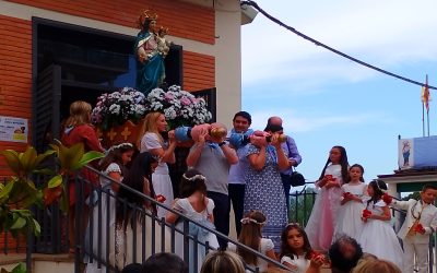 María Auxiliadora volvió a salir por las calles de la zona norte de Alcoy